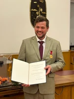 Dr. med. Robert Wunderlich bei der Urkundenverleihung