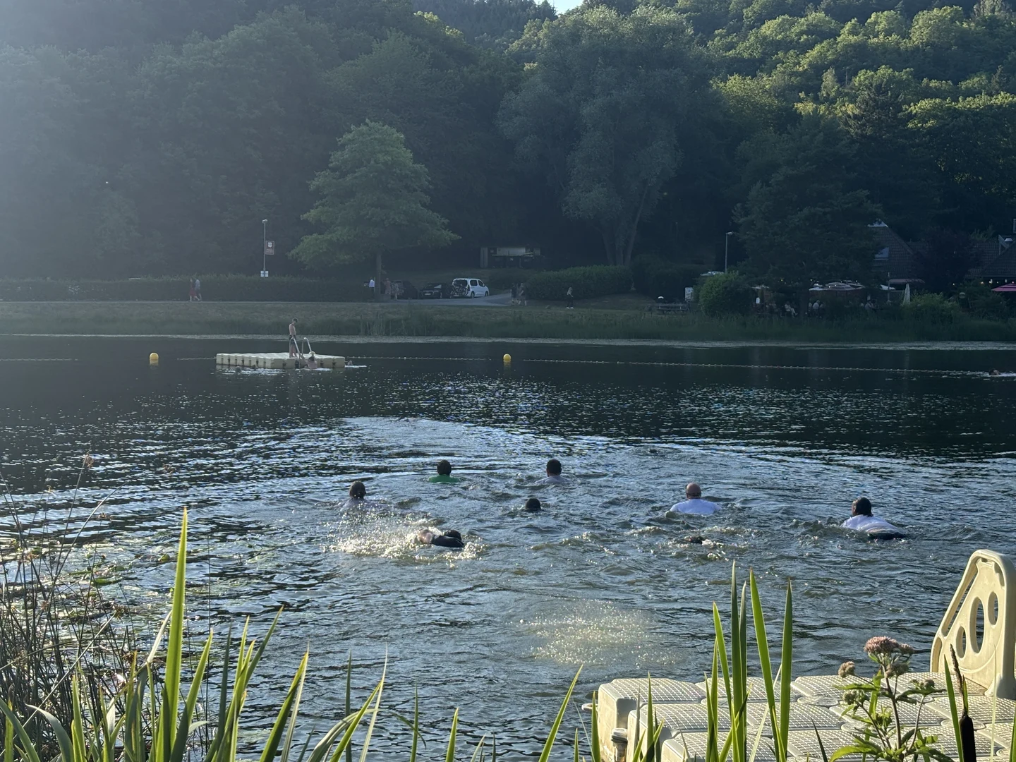 KaVoMa-Studierende organisieren Rettungsschwimmer-Kurs am Waldsee Rieden (3)