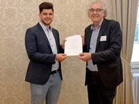 Verleihung der Schmuckurkunde an Marcel Zill